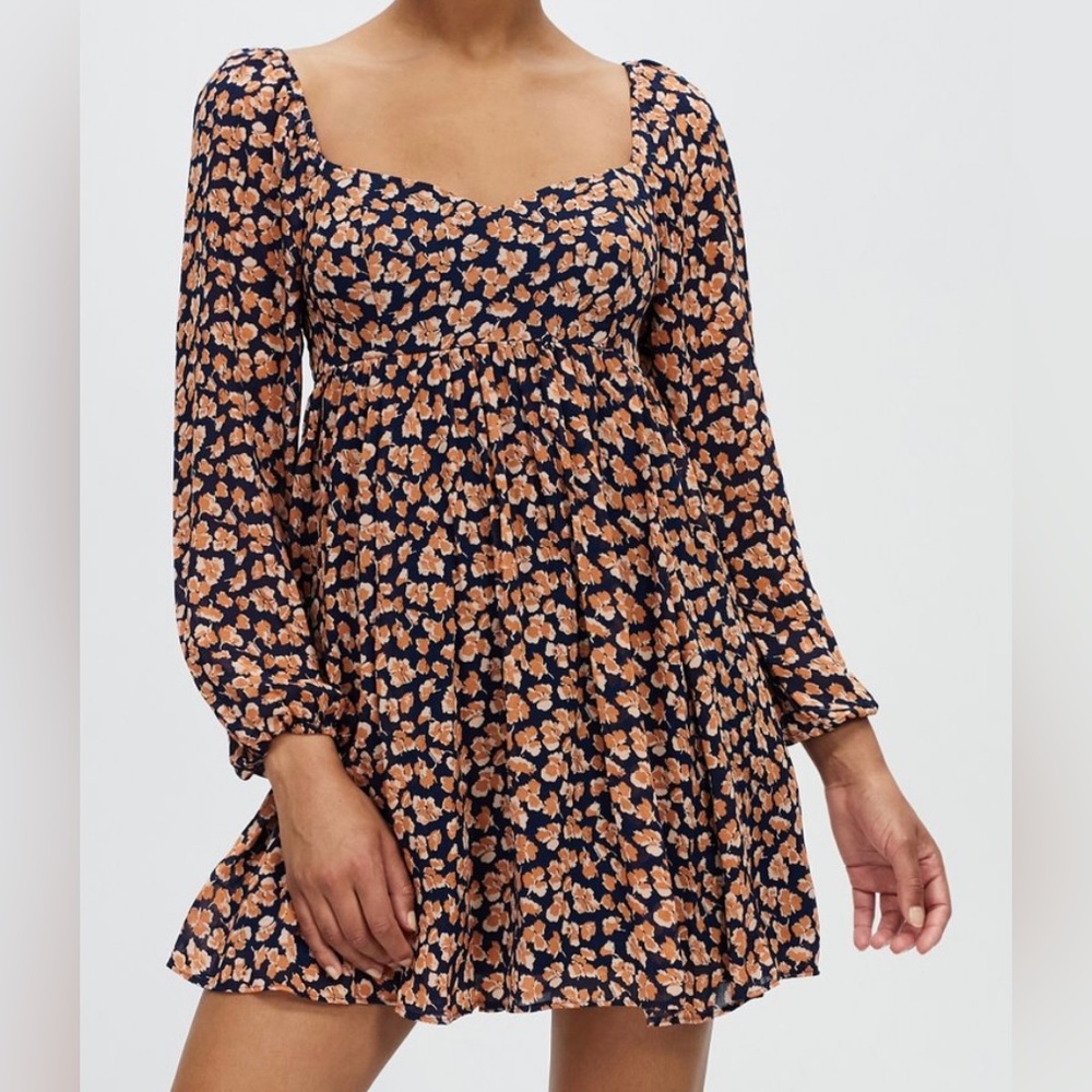 🤎Abercrombie and fitch   Babydoll mini floral dress long sleeve size XS 🧡